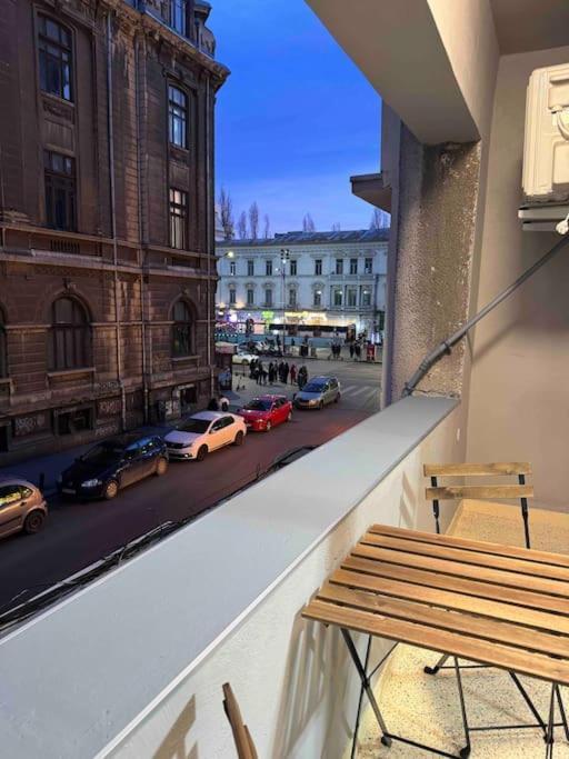Double Studio Near University Square - 2 Balconies Bucharest Exterior photo